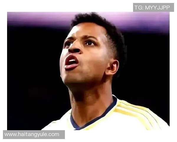 罗德里戈突破助力球队逆转胜利展现年轻球员的无限潜力与激情